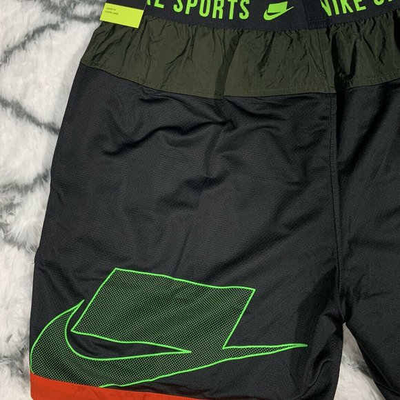 NIKE Sportswear Sport Clash Training Shorts Black - Picture 7 of 7